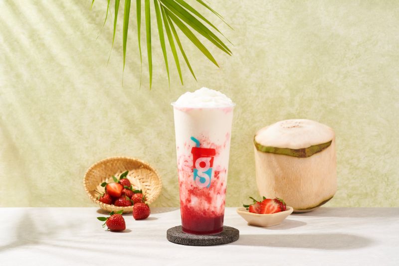 STRAWBERRY COCONUT